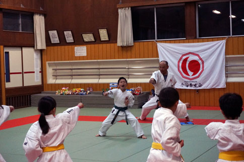 ファイル 1241-3.jpg