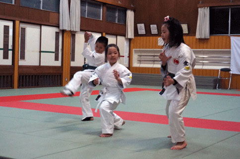 ファイル 1243-3.jpg