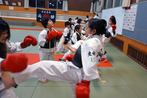 ファイル 1252-3.jpg