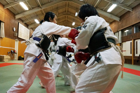 ファイル 1272-4.jpg