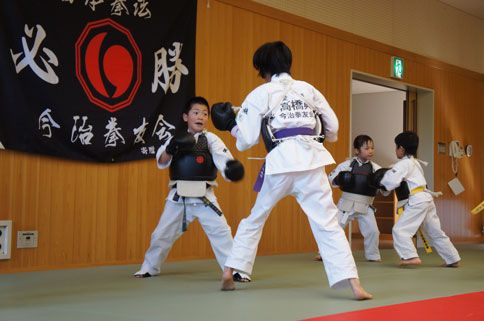 ファイル 1281-3.jpg