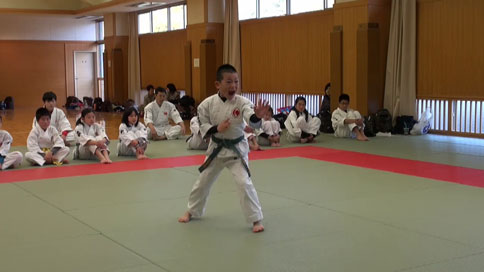 ファイル 1504-2.jpg