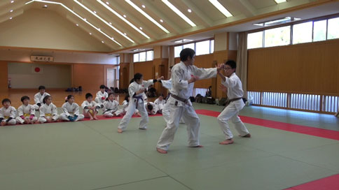 ファイル 1505-2.jpg