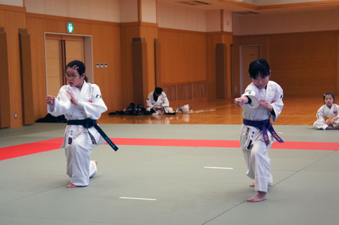 ファイル 1525-3.jpg