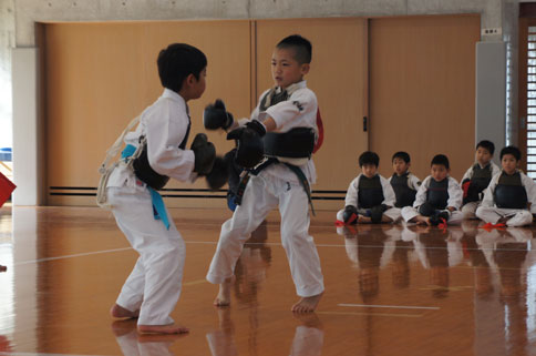 ファイル 1528-2.jpg