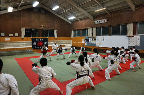 ファイル 1544-3.jpg