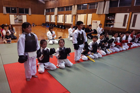 ファイル 1600-3.jpg