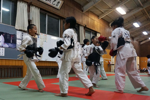 ファイル 1696-3.jpg