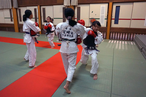 ファイル 1700-1.jpg