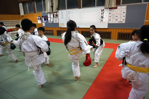 ファイル 1716-3.jpg