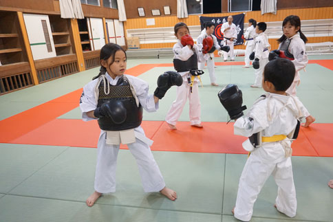 ファイル 1801-3.jpg