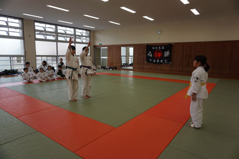 ファイル 1805-2.jpg