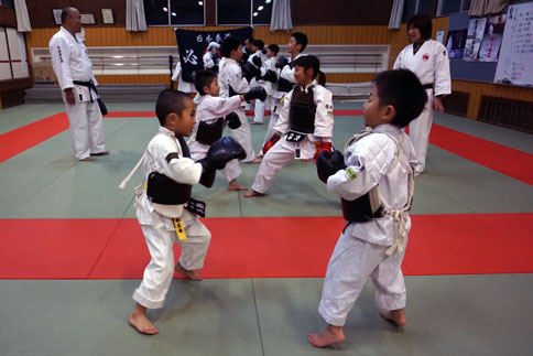 ファイル 1902-1.jpg