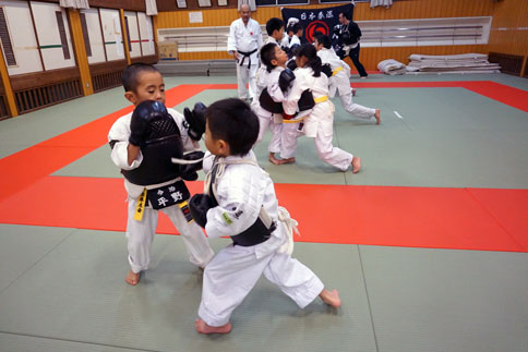 ファイル 1902-2.jpg