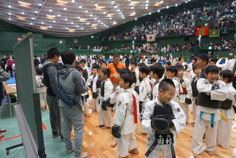 ファイル 1905-1.jpg