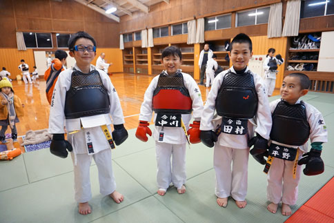 ファイル 1915-2.jpg