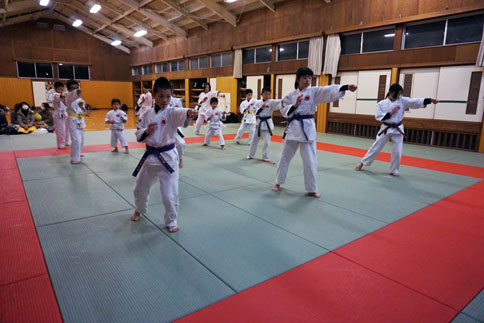 ファイル 1925-1.jpg