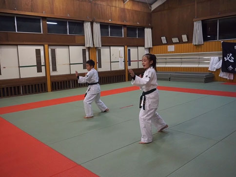 ファイル 1925-2.jpg