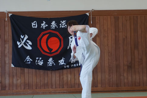 ファイル 2001-1.jpg