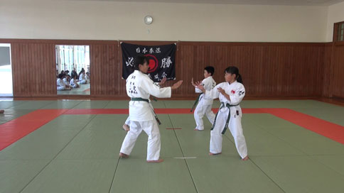 ファイル 2005-2.jpg