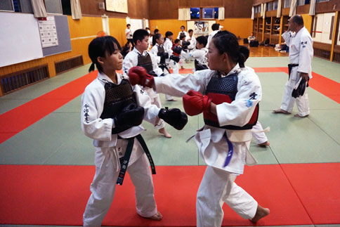 ファイル 2010-1.jpg