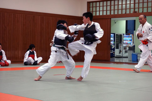 ファイル 2055-3.jpg