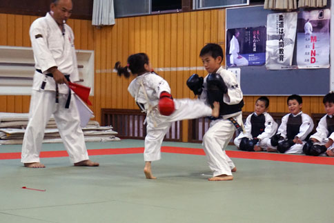 ファイル 2056-2.jpg