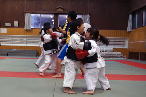 ファイル 2067-3.jpg