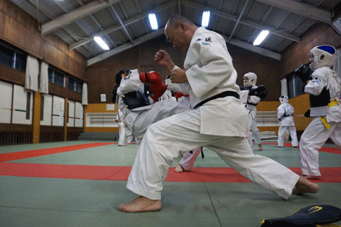 ファイル 2140-3.jpg