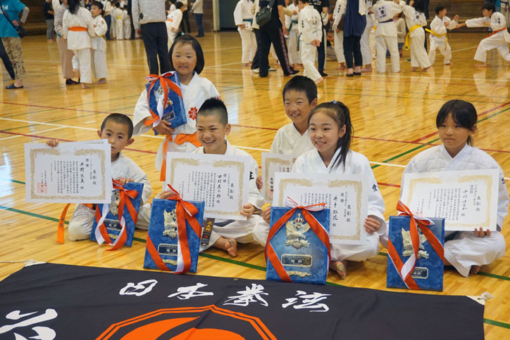 ファイル 2160-3.jpg