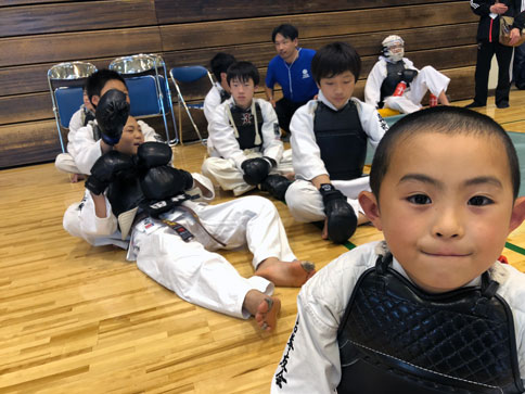 ファイル 2166-2.jpg