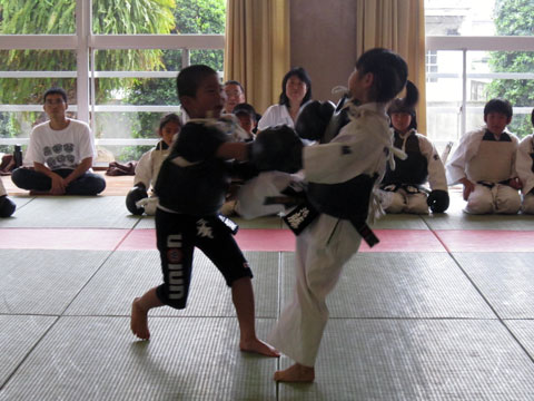 ファイル 325-1.jpg