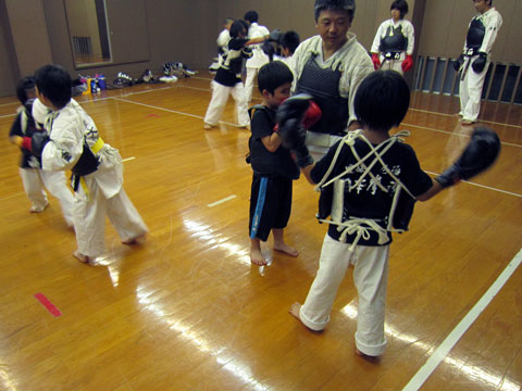 ファイル 561-2.jpg