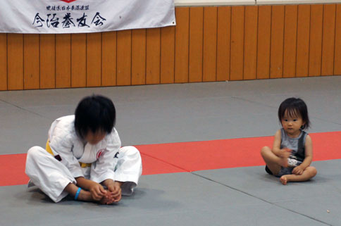 ファイル 831-1.jpg