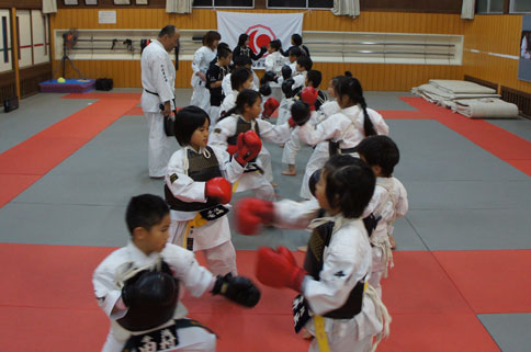 ファイル 883-3.jpg