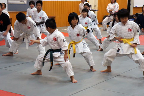 ファイル 886-1.jpg