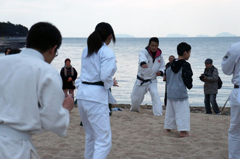 ファイル 898-1.jpg