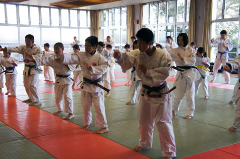 ファイル 928-2.jpg