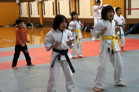 ファイル 961-1.jpg