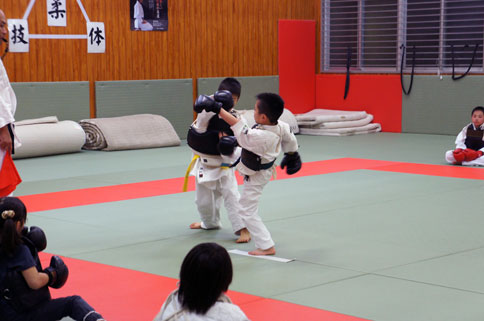 ファイル 975-4.jpg