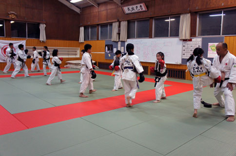 ファイル 981-1.jpg