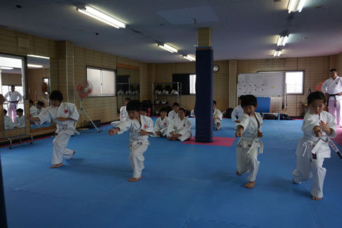 ファイル 561-2.jpg