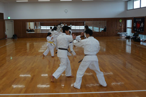 ファイル 765-1.jpg