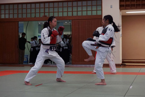 ファイル 862-1.jpg