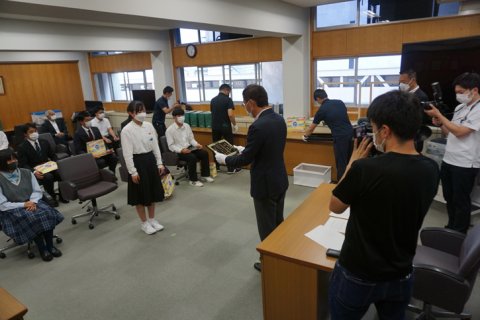 今治市文化・スポーツ賞表彰式（6月8日開催）