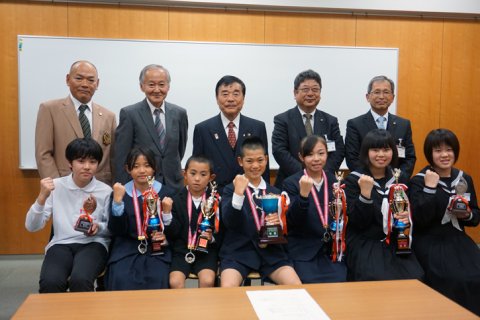 今治市長全国優勝報告並びに表敬訪問 今治市長全国優勝報告並びに表敬訪問