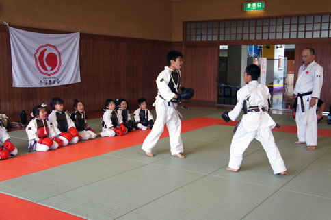 ファイル 153-1.jpg