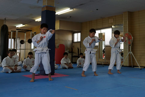 ファイル 767-2.jpg