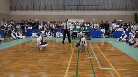 2019旭区民日本拳法大会 決勝戦(小学6年女子) by 今治拳友会