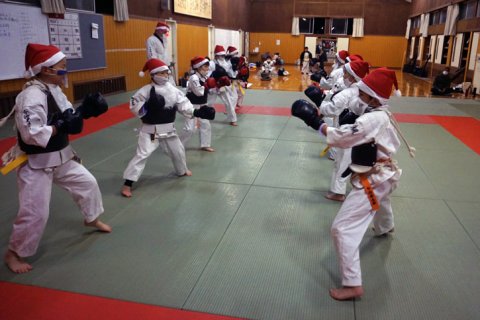 今治拳友会サタディナイト・クリスマス稽古